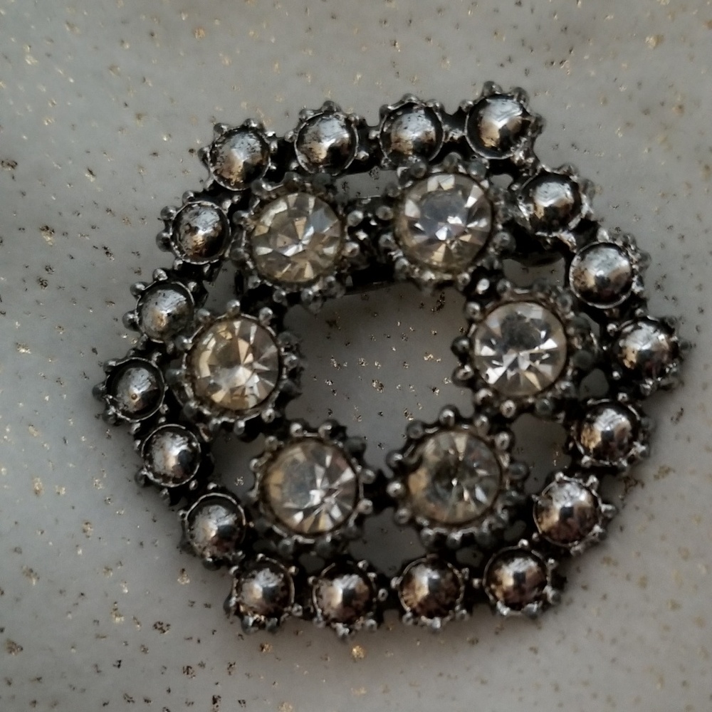Vintage silver & crystal brooch or pin